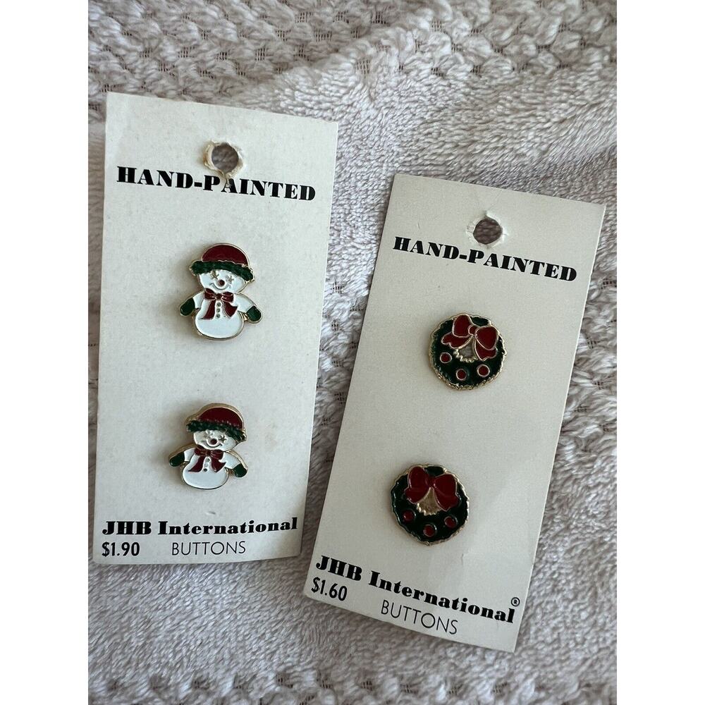 2 Snowman And 2‎ Wreath Buttons Hand Painted JHB International NEW